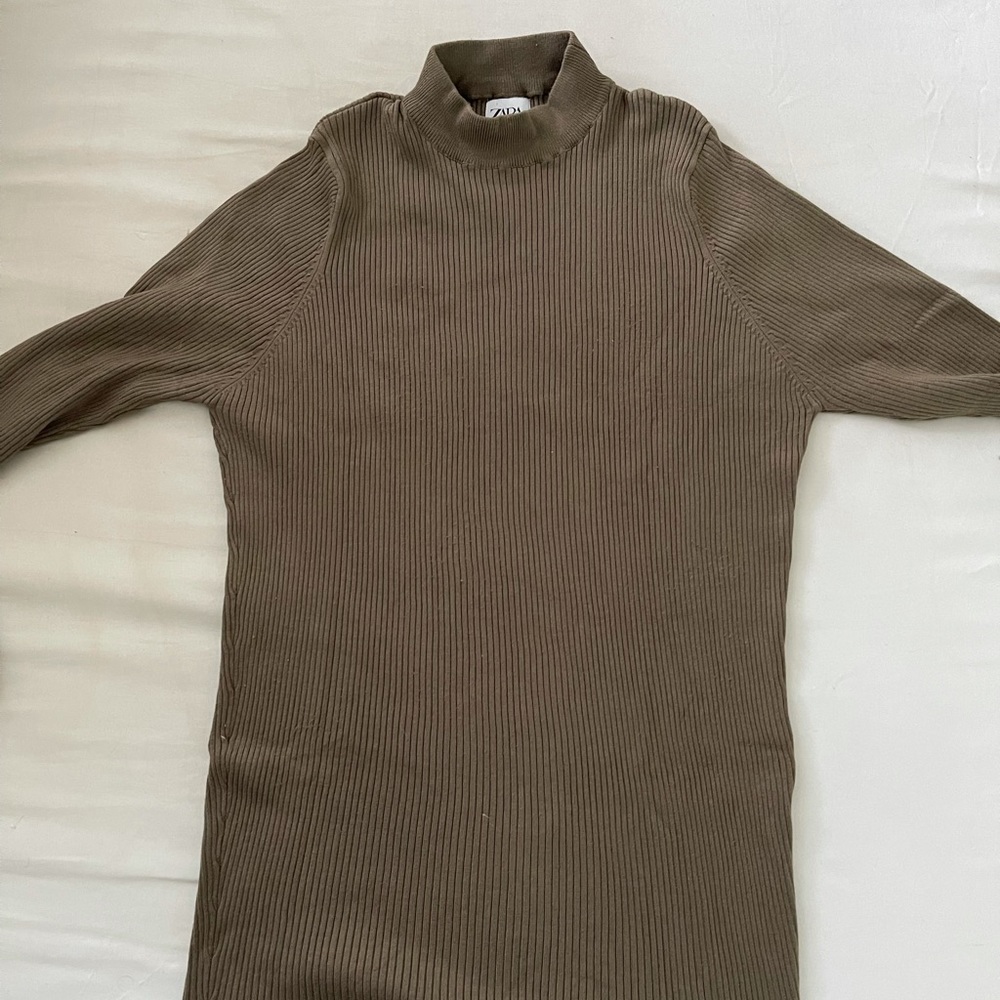 Zara sweater olive green